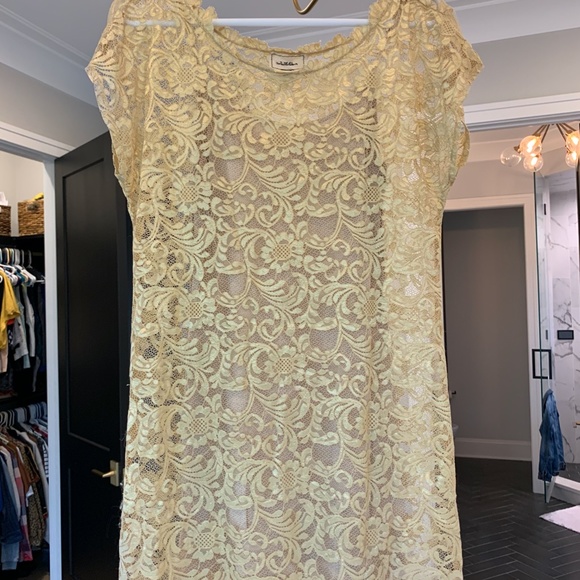 Gold patterned mini dress - Picture 3 of 4